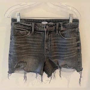 Old Navy Distressed Jean Shorts Size 4